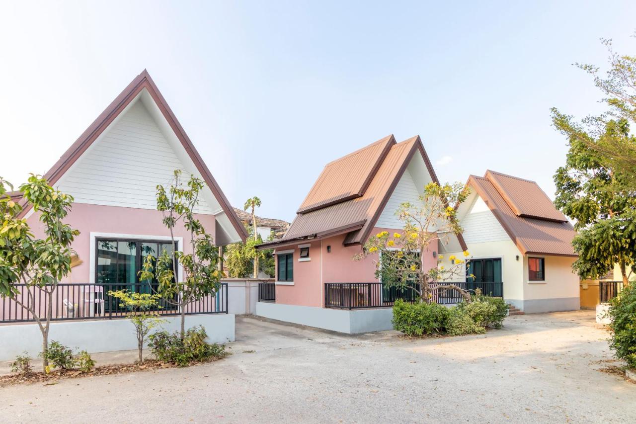 โอโย 798 เรือนมารีนา รีสอร์ต Hotel นครราชสีมา ภายนอก รูปภาพ